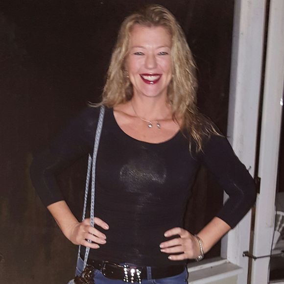 Meet your Posher, Judy - Picture 1 of 1